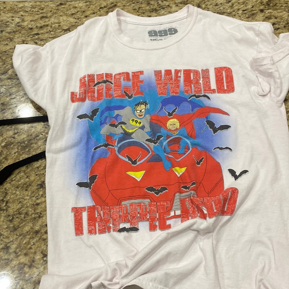 LIMITED EDITON JUCIE WORLD SHIRT